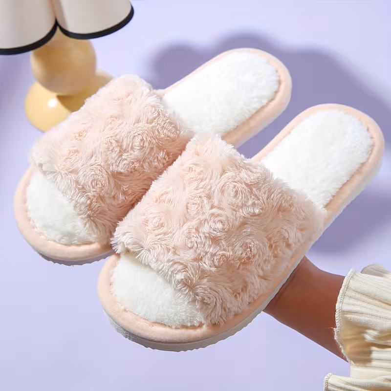 Chaussons à fleurs de rose, Chaussures pour femme vue 4